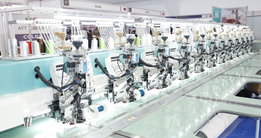 Mixed Beads, Sequins, Tufting Embroidery Machine