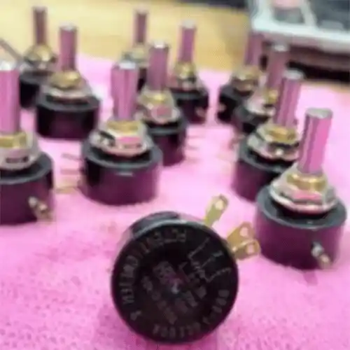 Multi-Turn Potentiometer